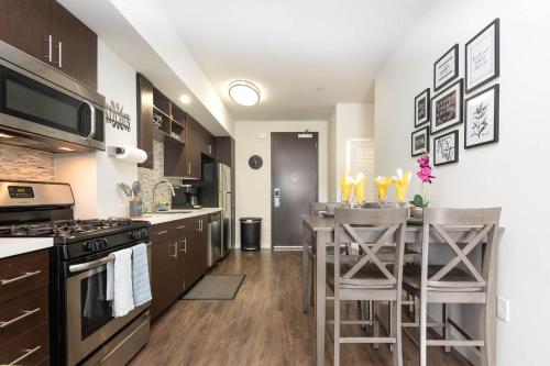 Dapur atau dapur kecil di ViewPoint Suites