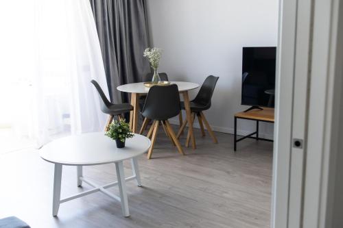 Μια τηλεόραση ή/και κέντρο ψυχαγωγίας στο Green Tower 1106