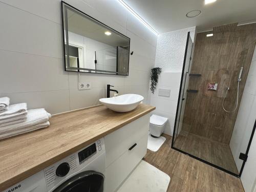 Koupelna v ubytování Lazdyneliu Vingis Vilnius "Good Choice" Apartment - Self check-in