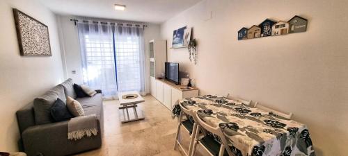 Apto. Gran Terraza Playa a 200mts. Ideal familias