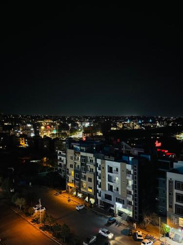 Pemandangan umum Rawalpindi atau pemandangan kota yang diambil dari apartemen