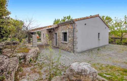 2 Bedroom Pet Friendly Home In Labeaume