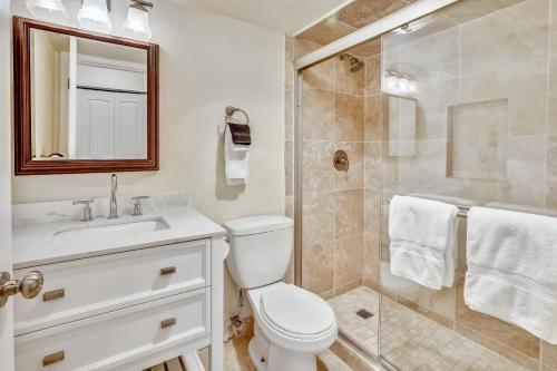 Koupelna v ubytování Central Aspen Condo - Affordable & Prime Location