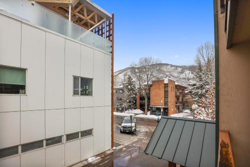 Central Aspen Condo - Affordable & Prime Location v zimě
