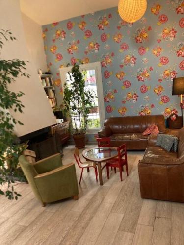 Photo de la galerie de l'établissement Large flat in Montmartre with terrace, à Paris