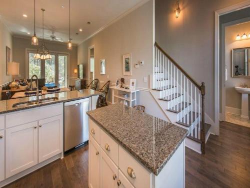 Φωτογραφία από το άλμπουμ του Garden Cottage 06 σε Jekyll Island