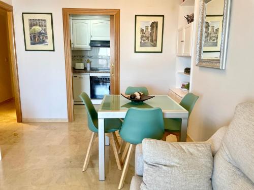 Apartment in Gemelos 20 with free parking, Levante Area