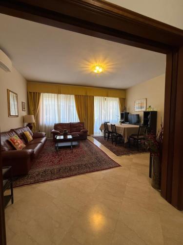 Zona de estar de Dama St Peter Rooms