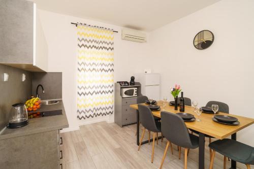 Apartman ZEUS