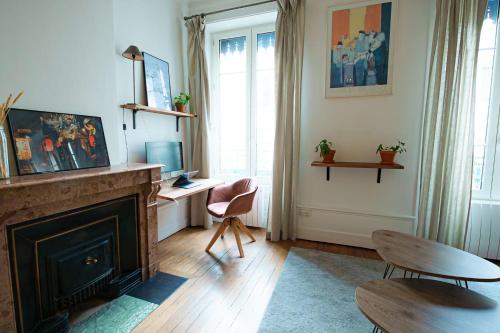 Photo de la galerie de l'établissement Spacious and Bright Apartment Near Part-Dieu, à Lyon