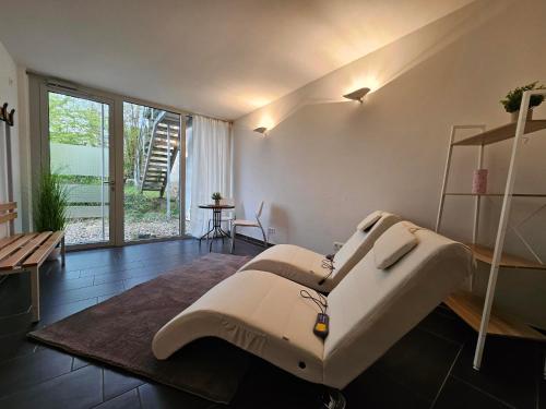 a bedroom with a large bed in a room at Ferienappartement Morgenröte 1 in Mirow
