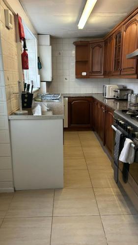 Gallery image of Crystal Home- Ashton-Under-Lyne, Manchester in Stalybridge
