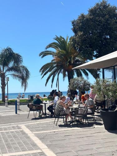 Centre ville-vieille ville-promenade des Anglais