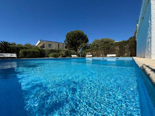 Der Swimmingpool an oder in der Nähe von Résidence Standing - Piscine - Vue mer