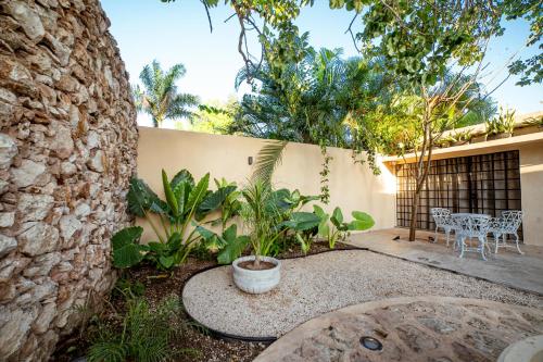 Κήπος έξω από το Casa Mate - Perfect Location