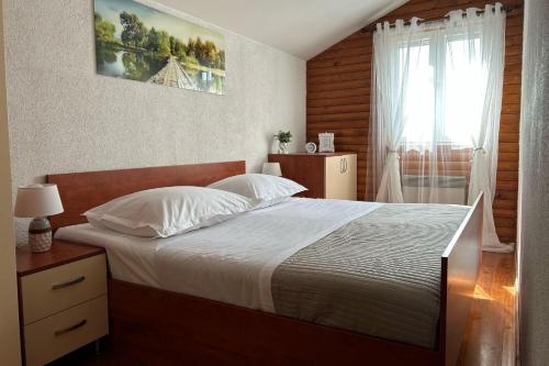 Postel nebo postele na pokoji v ubytování Family friendly house with a parking space Maovice, Zagora - 24306