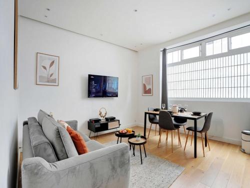 Apartment in Bastille with 1 room