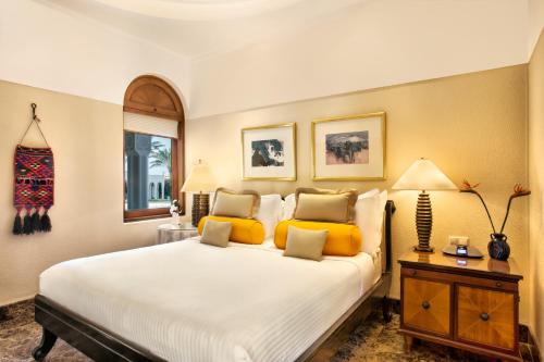 En eller flere senge i et værelse på The Oberoi Beach Resort, Sahl Hasheesh
