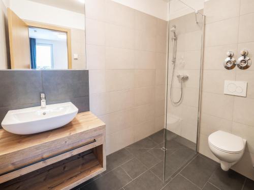 Ένα μπάνιο στο Apartment in Katschberghöhe near Ski Slopes