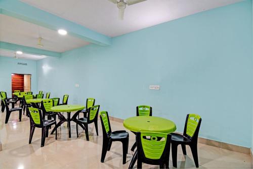 Posezení v ubytování Hotel O Utkal Grand
