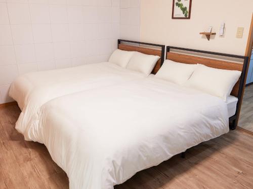 Est Stay KOIWA - Private Tokyo Apartment with Easy Access to Airport and Popular Attractions in a Calm and Friendly Neighborhood