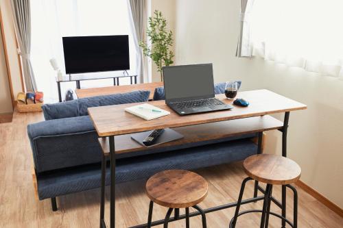 Est Stay KOIWA - Private Tokyo Apartment with Easy Access to Airport and Popular Attractions in a Calm and Friendly Neighborhood