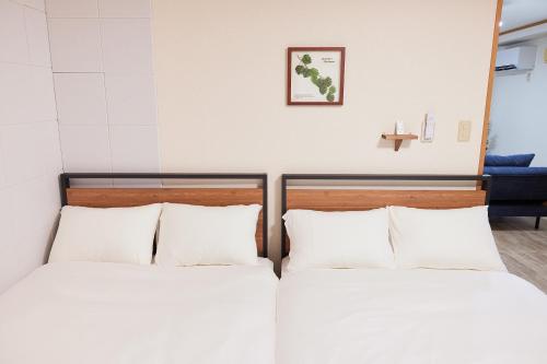 Est Stay KOIWA - Private Tokyo Apartment with Easy Access to Airport and Popular Attractions in a Calm and Friendly Neighborhood