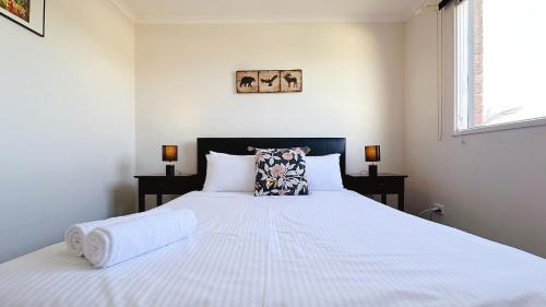 Gallery image of Near Airport and Easy to Melbourne CBD by GoodLive in Sydenham
