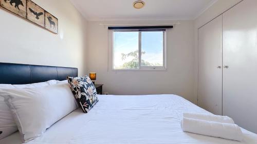 Gallery image of Near Airport and Easy to Melbourne CBD by GoodLive in Sydenham