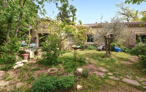 Lovely Home In Carpentras With Wifi