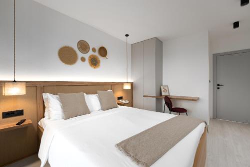 Upper Sea View Apartments