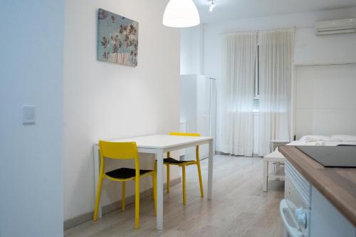 Fotografia z galérie ubytovania Estupendo estudio al lado de plaza la Merced v destinácii Málaga