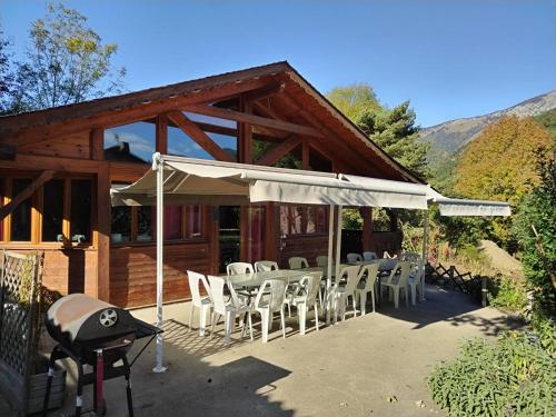 Chalet spacieux 15 places