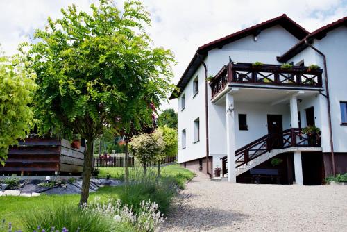 Apartamenty na Zatorskiej by Housine