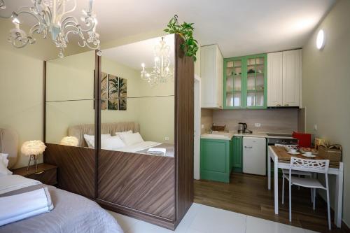 Fotografie z fotogalerie ubytování 03 Ish-Blloku apartment v destinaci Tirana