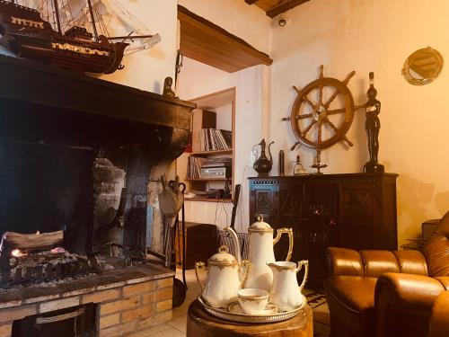 Fotografie z fotogalerie ubytování Aumônerie v destinaci Flavigny-sur-Ozerain