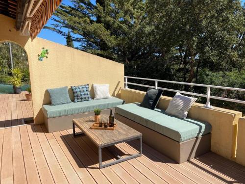 Photo de la galerie de l'établissement Mazet/ Appartement Le Lavandou, au Lavandou