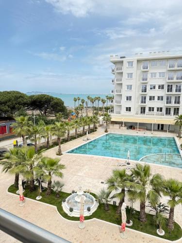 Ajan Alushani Apartment