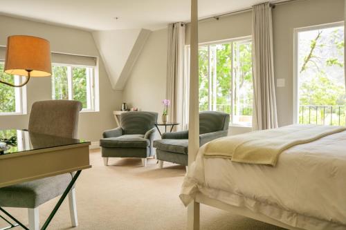 Le Franschhoek Hotel & Spa by Dream Resortsにあるベッド