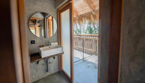 Φωτογραφία από το άλμπουμ του Lapoint Surf Camp Sri Lanka - Ahangama σε Ahangama