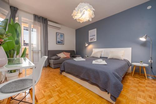 Apartment Angelina Free Public Parking