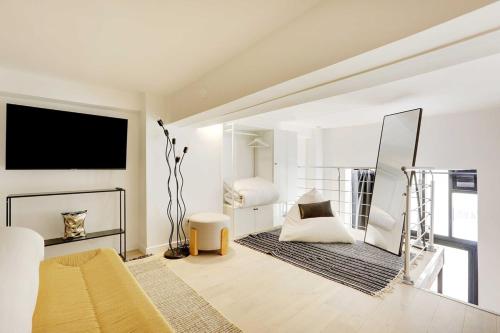 Duplex Cosy Canal Saint Martin