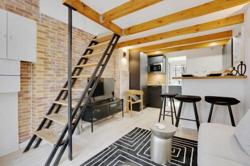 Duplex Cosy Canal Saint Martin
