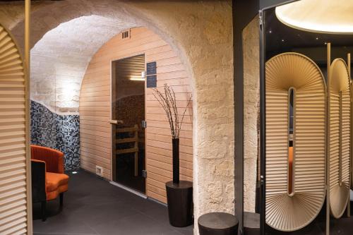 Hôtel Bourgogne & Montana photo 40