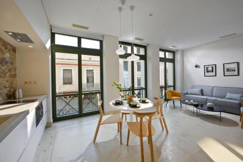 Delightful Athens Villa 1 Bedroom Villa Toshiro Thissio View
