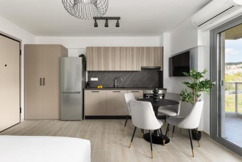 Η κουζίνα ή μικρή κουζίνα στο Babylon Luxury Suites No1 by BiNoBi!