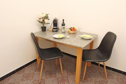 Casa Cincillà, 1 Stock by HolAp SA
