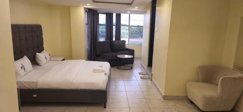 Desert Sky Hotelにあるベッド