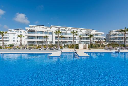 Aralia - 3-Bedroom Coastal Luxury Apartment in Mijas