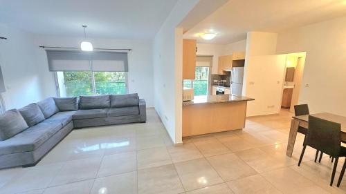 Neapolis city apartment